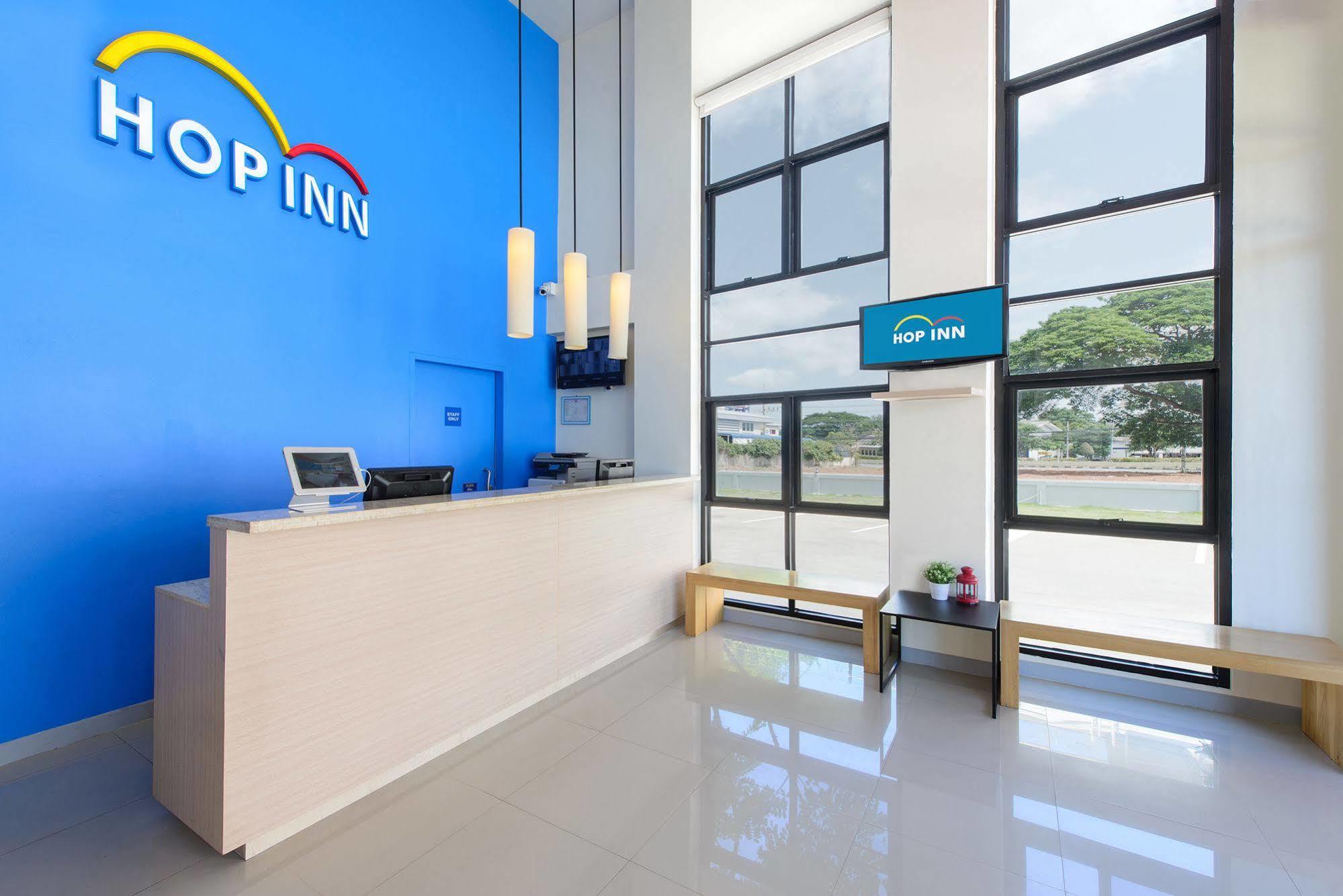 Hop Inn Roi Et Buitenkant foto
