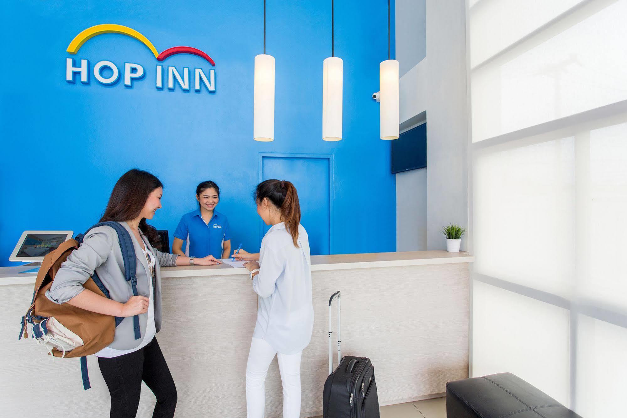 Hop Inn Roi Et Buitenkant foto