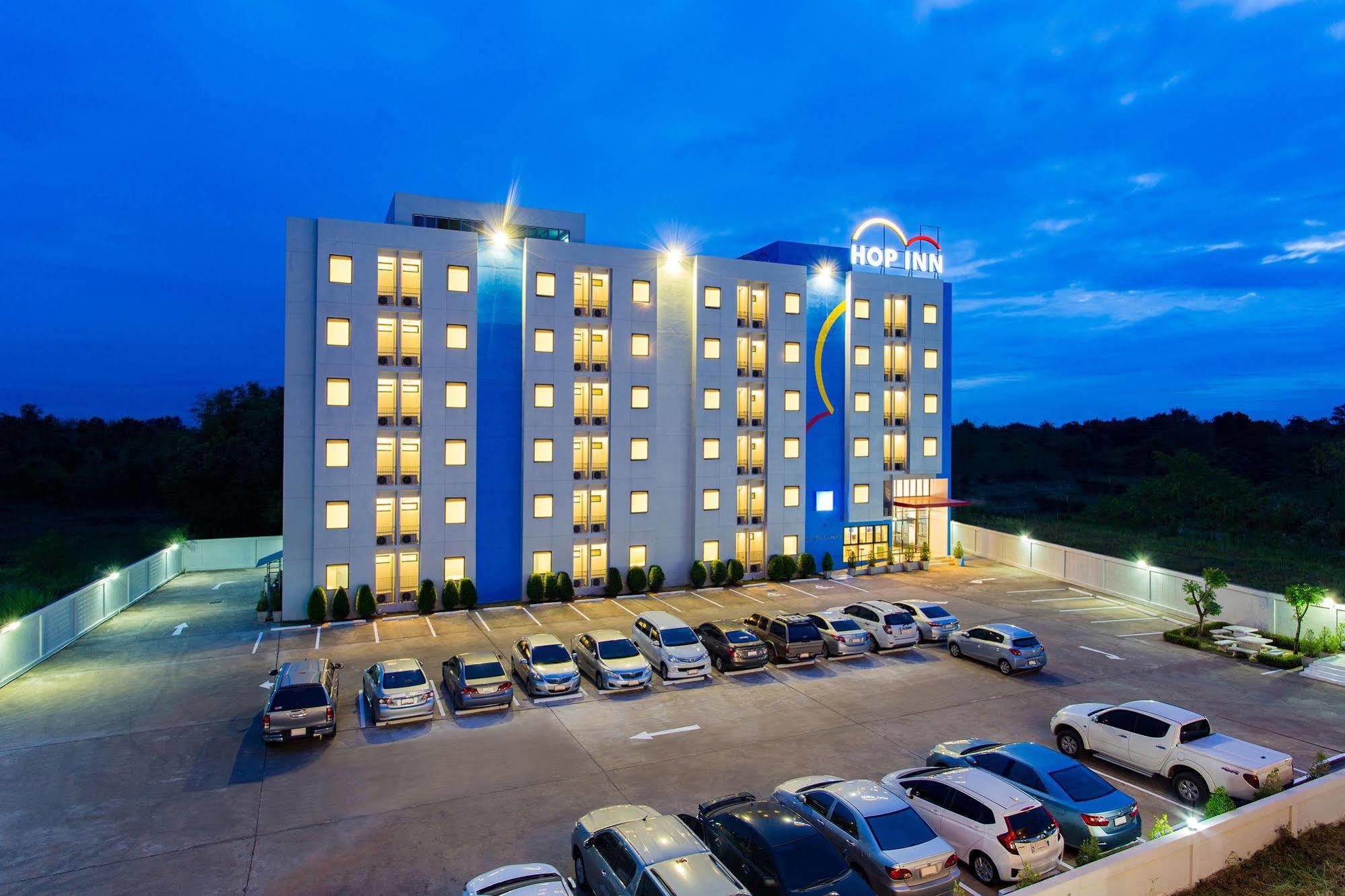 Hop Inn Roi Et Buitenkant foto